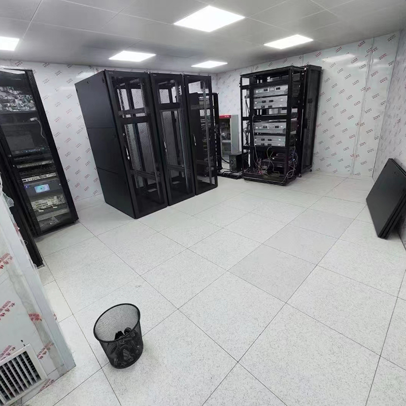 山东青岛某单位防静电地板安装